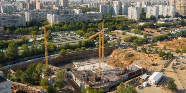 Набирая темп: работы по возведению монолитных каркасов корпусов EVER идут точно по графику